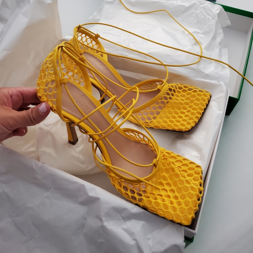 Bottega Veneta Lace-up mesh pumps - Picture 2 of 16